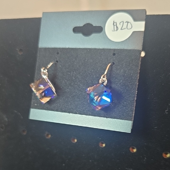 Elegant Blue and Silver Drop Earrings - Picture 2 of 4